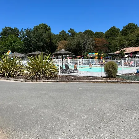 Camping Les Goelands - Maeva 3* Ares